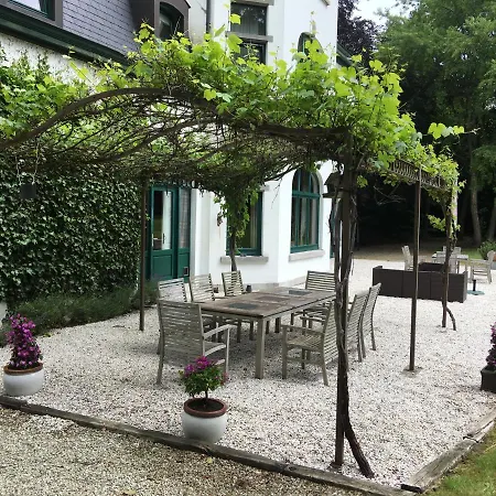 L'etape Fagnarde - Bed, Breakfast & Sauna Nocleg ze śniadaniem Spa