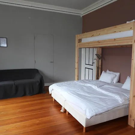 L'etape Fagnarde - Bed, Breakfast & Sauna Frühstückspension