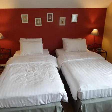 L'etape Fagnarde - Bed, Breakfast & Sauna 4*