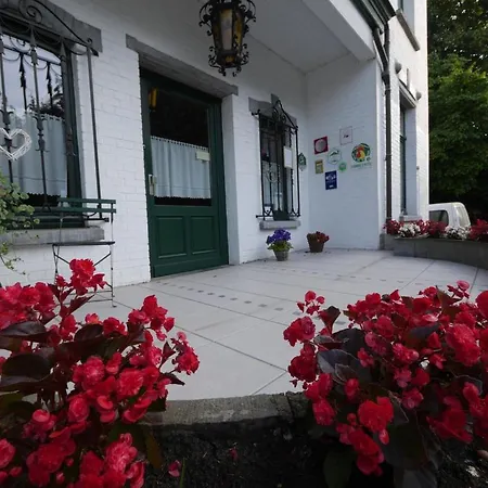 L'etape Fagnarde - Bed, Breakfast & Sauna 4*