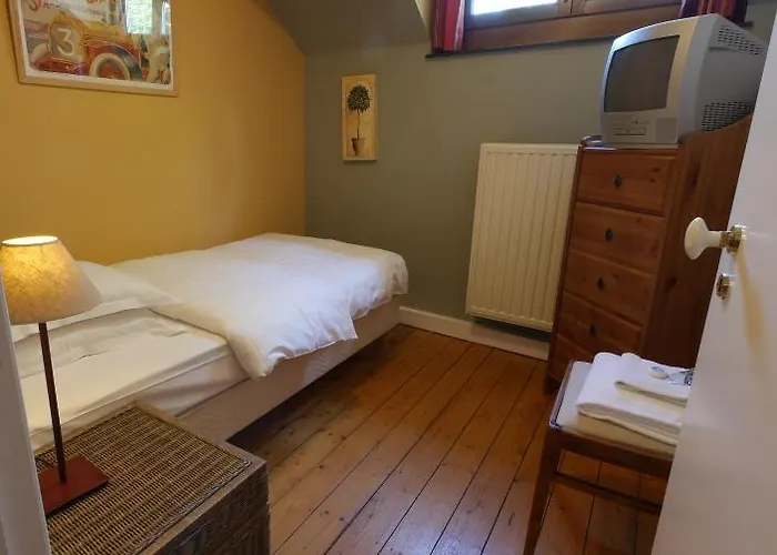 L'etape Fagnarde - Bed, Breakfast & Sauna 4* ספא